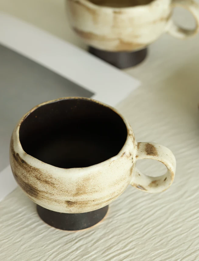 Eggshell Clay Pedestal Coffee Cup