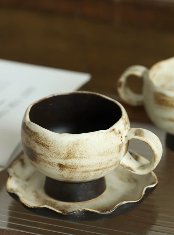 Eggshell Clay Pedestal Coffee Cup